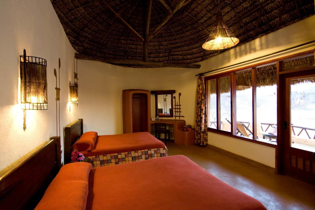 Samburu Sopa Lodge Archers Post Bagian luar foto