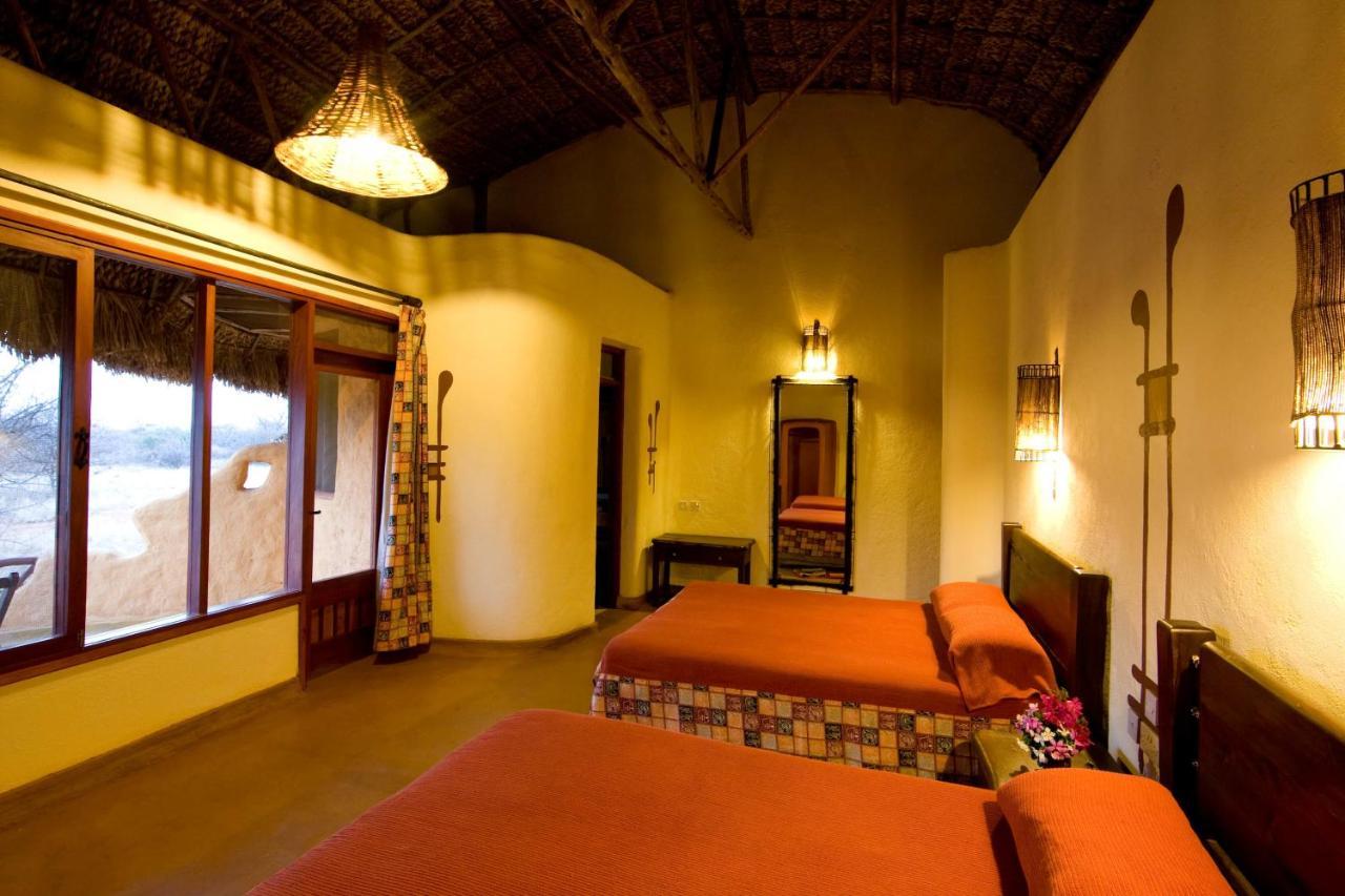 Samburu Sopa Lodge Archers Post Bagian luar foto
